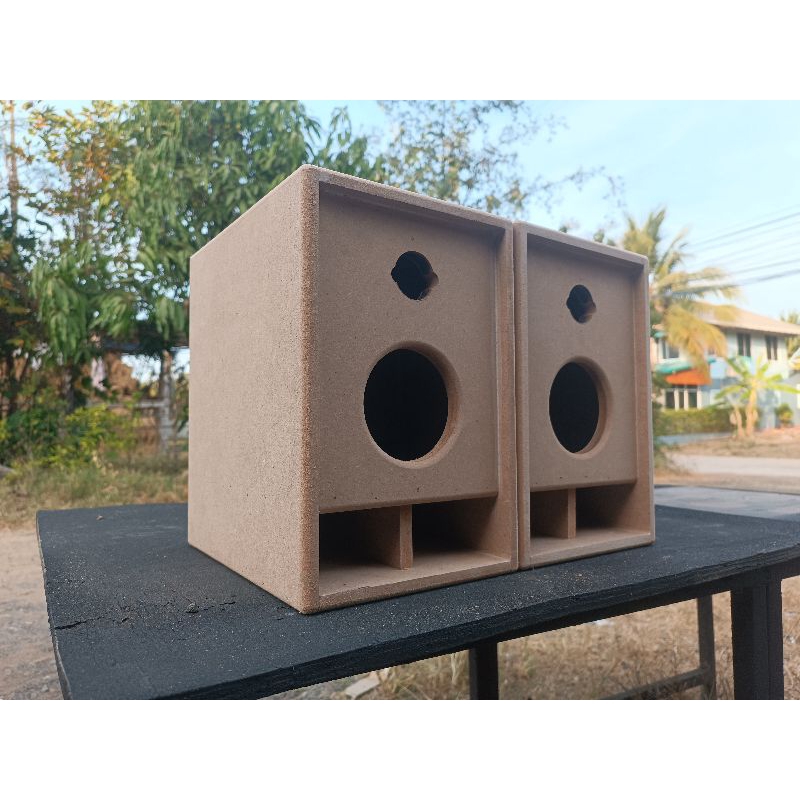 ตู้ลำโพงสูตรเขาวงกตจิ๋ว ใช้กับดอกฟูลเรนจ์ 4นิ้ว+แหลม 2นิ้ว(งานดิบ ราคาต่อ1ตู้)