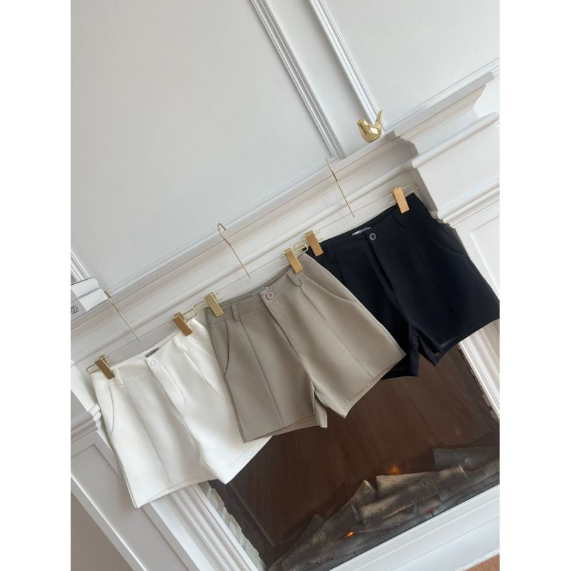 imily.style : Ella shorts (กางเกงขาสั้น มีซับใน) 📍สินค้าลดราคาไม่รับเปลี่ยน/คืนทุกกรณี