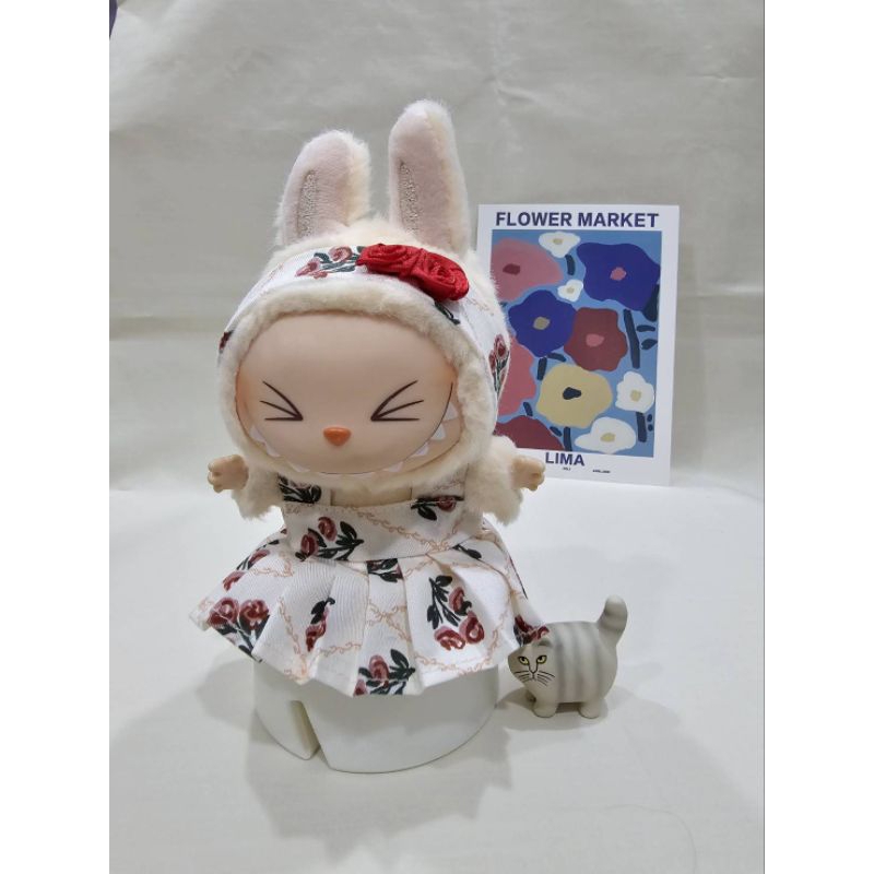 ชุดกระโปรงลาบูบู้v2 #labubu have a seat #ชุดlabubu #กระโปรงลาบูบู้ver2 ลายกุหลาบเล็ก#เครื่องประดับลาบูบู้