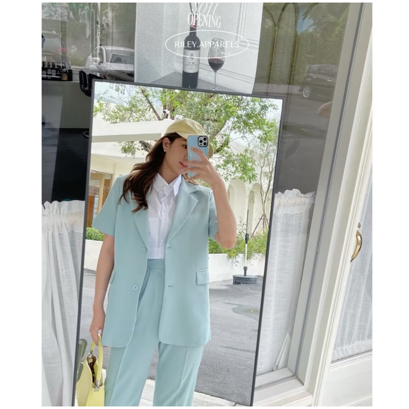 (used) cara blazer สี mint green ของ riley apparels