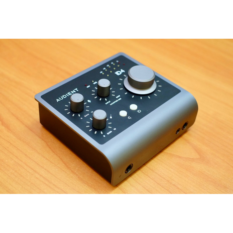 Audient iD4 MKII Audio Interface สภาพใหม่