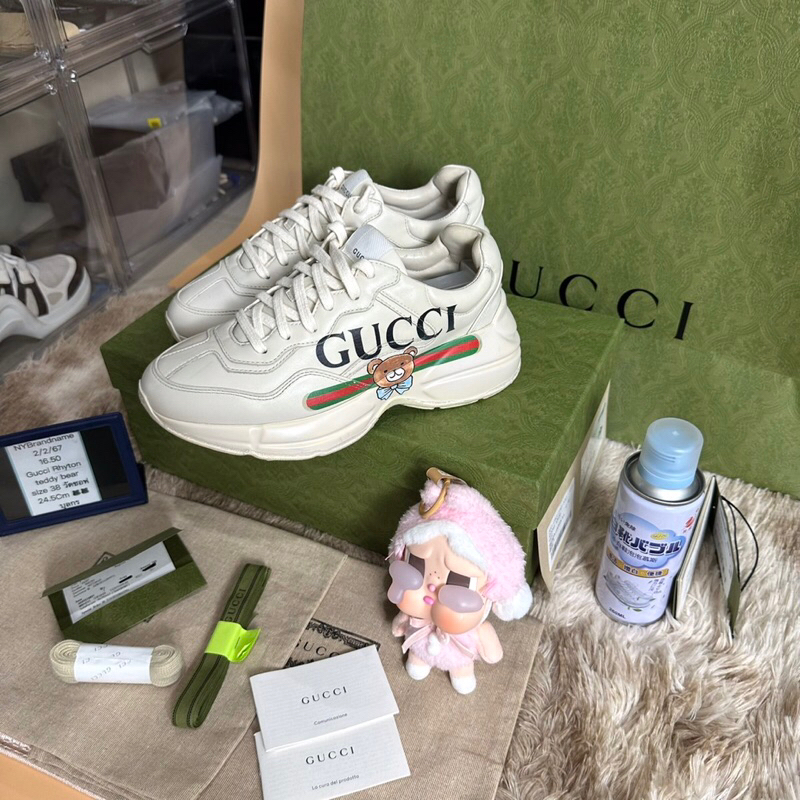 ❤️Used Like VeryVery New Gucci Ivory Toddler Rhyton KAI Bear Logo Leather Sneaker Size38 มือ2 ปี2023