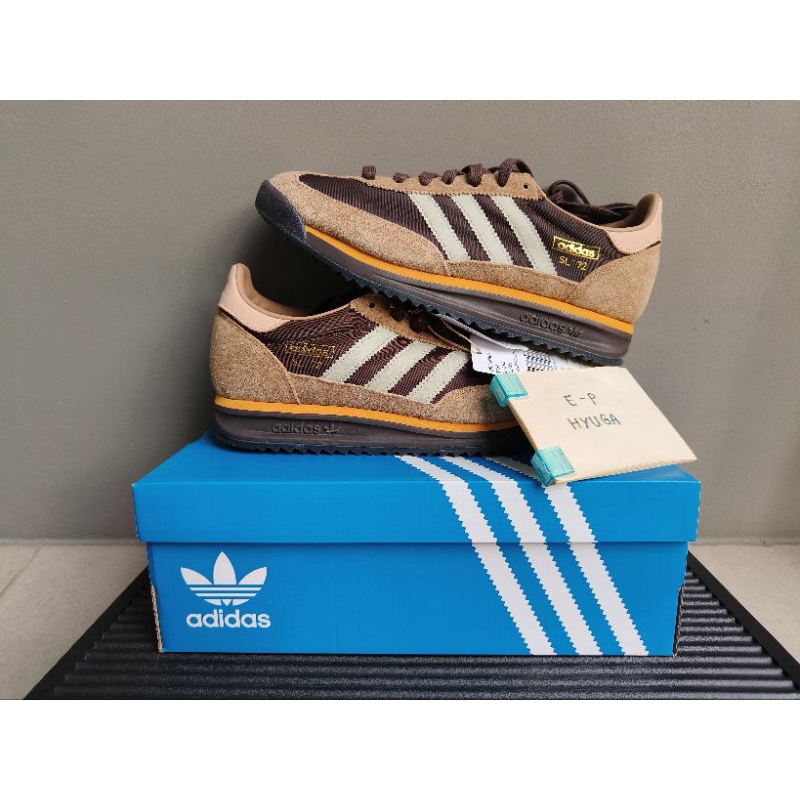 รองเท้า Adidas SL 72 RS