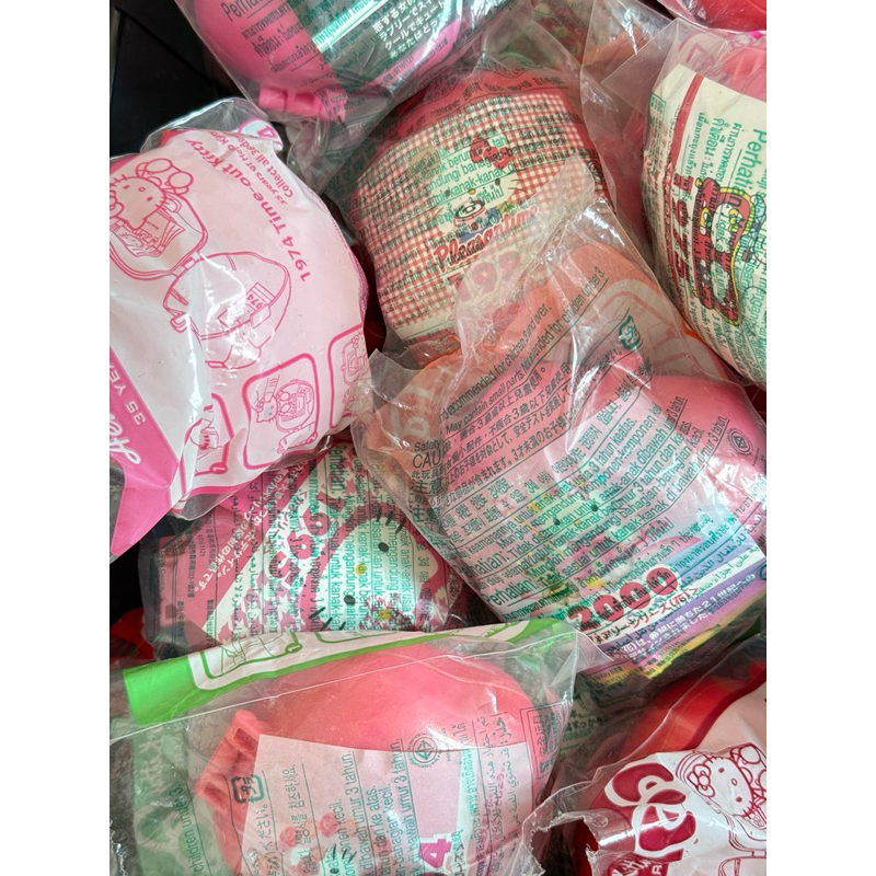 Hello Kitty 35 years (McDonald)