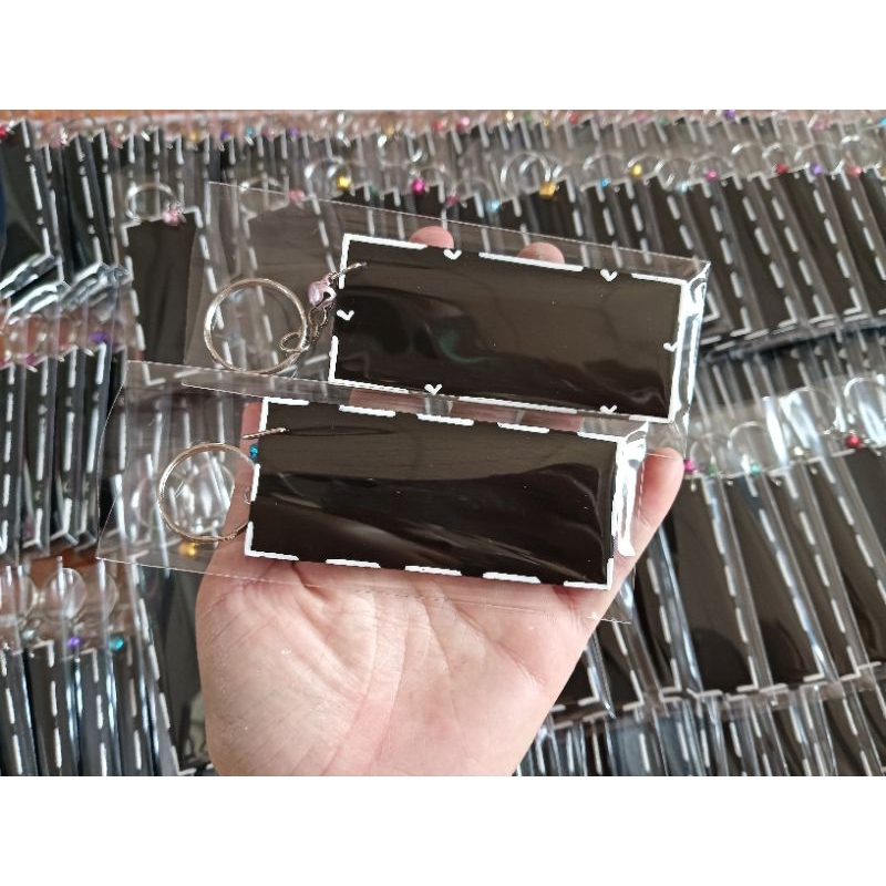 พวงกุญแจไม้สีดำ50ชิ้น พร้อมถุง