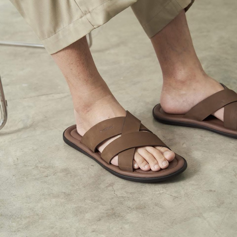 HOMER รองเท้าสวมหนังแท้ By Himmshoes - Genuine Leather Sandals รองเท้าหนังแท้ สาน แตะชาย2025