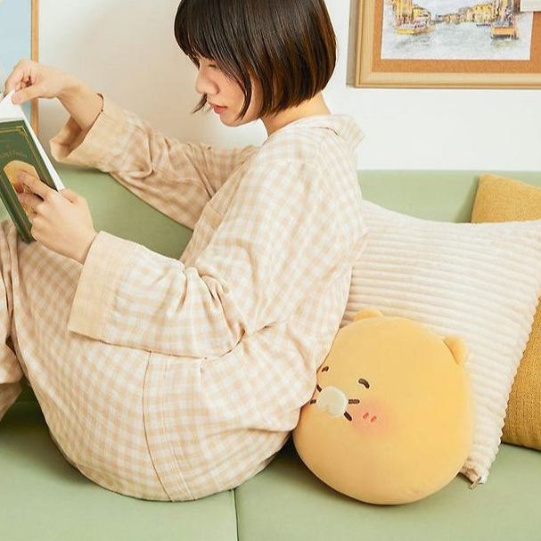 KAKAO Face Cushion – Choonsik Shy  หมอนอิง ราคา ถูกที่สุด ดีลบีเคเค แกลเลอรีภาพที่ 2