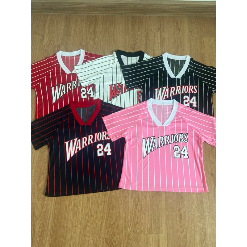 เสื้อครอปคอวีริ้ว กีฬา หญิงและชาย รอบอก 30-38 (size เล็ก) ความยาว 18 เอวลอย