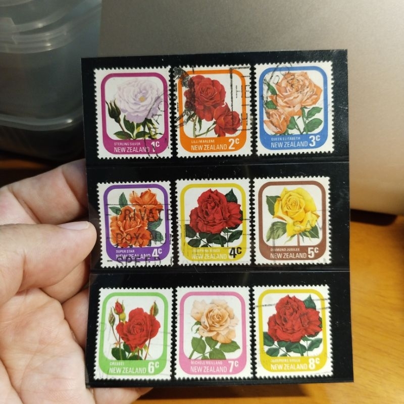 💥 New Zealand 1975-79 Garden Roses 9 x Values Used