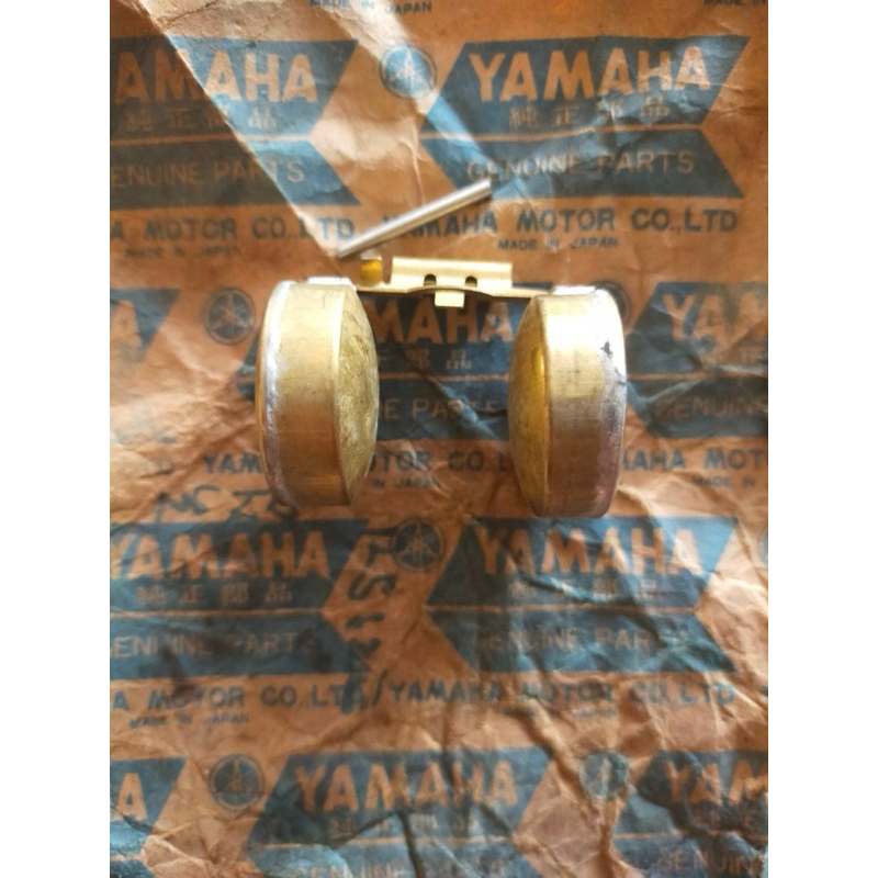 ลูกลอย คาร์บูเรเตอร์ Yamaha YL2 YL2GM YB100 แท้ญี่ปุ่น