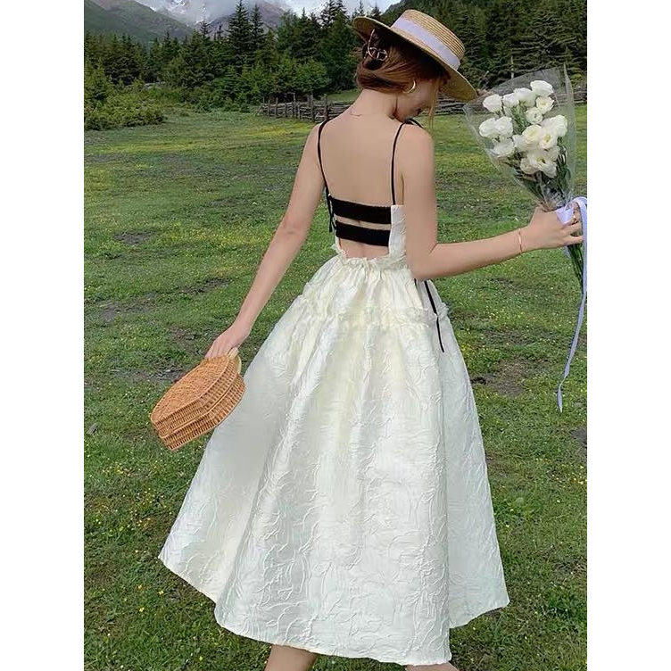 B023 Fluffy dress งานโชว์หลัง