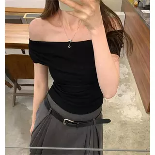 388 เสื้อยืดแขนสั้น เสื้อเปิดไหล่ 5สี4ไซส์ เสื้อครอปสำหลัผู้หญิง ปาดไหล่ สไตล์เกาหลี