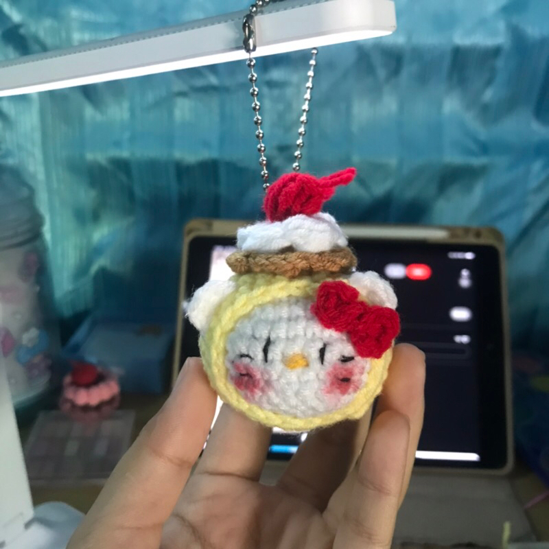 พวงกุญแจkitty pudding keychain(เตรียมสินค้า1-3วัน)
