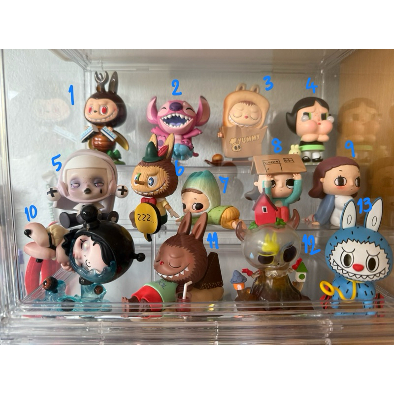 ส่งต่อ art toy สินค้านอนตู้ กล่อง การ์ด ครบ