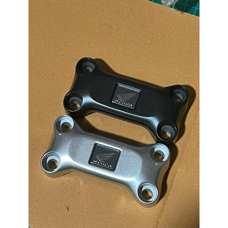 honda CT125 ชุดปะกับยึดแฮนด์ตัวบน 53130-K2E-T00 ST125 DAX 125 monkey 125 MSX