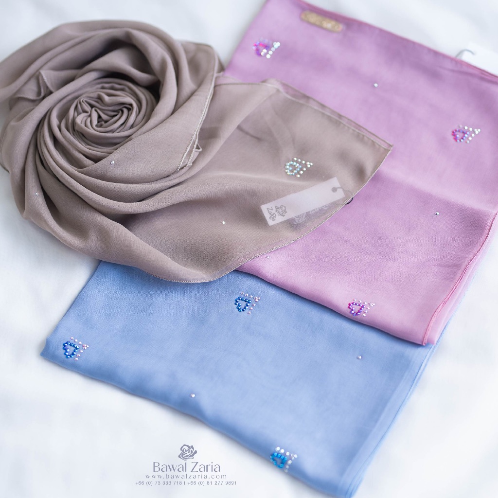 ZARIA Crystal Bawal ผ้าคลุมบาวาประดับคริสตัล