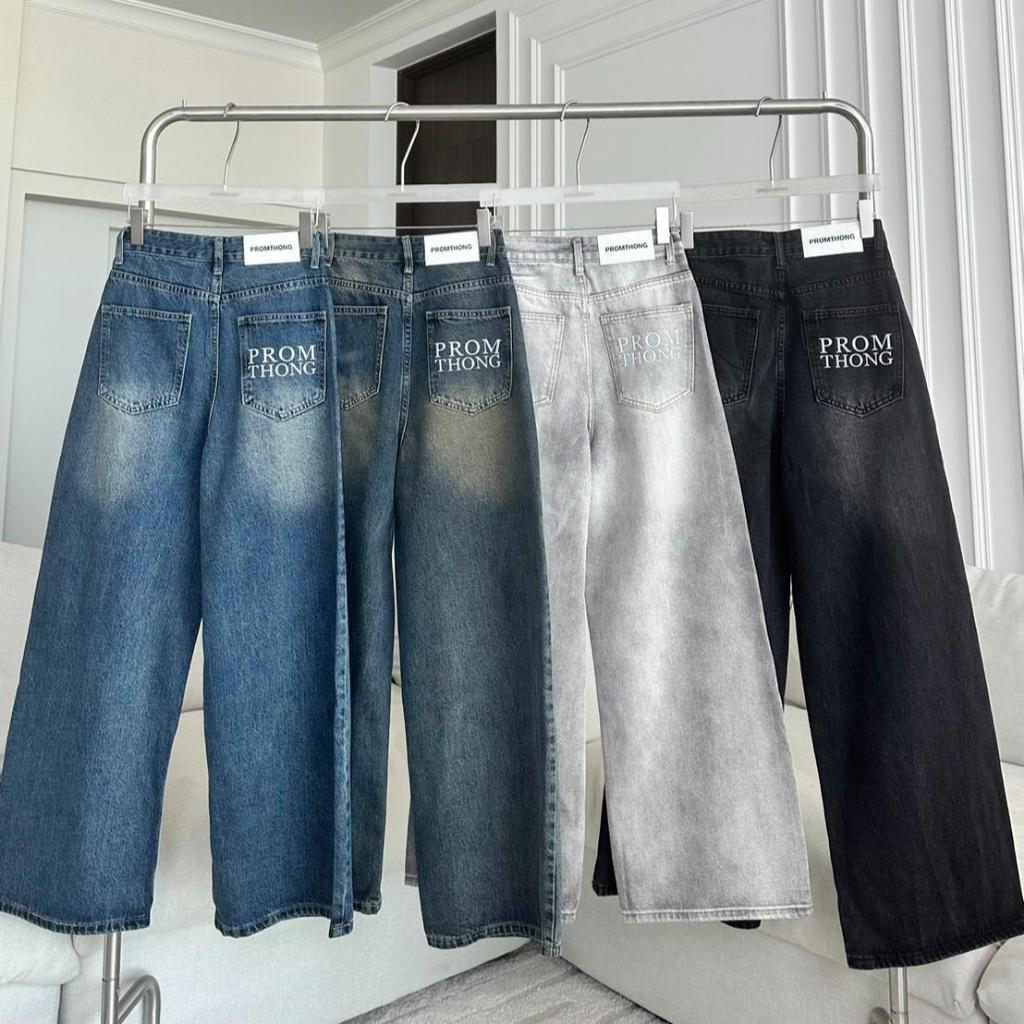 PTJ30210 กางเกงยีนส์ขายาวแต่งกระเป๋าหลัง Reflax PROMTHONG