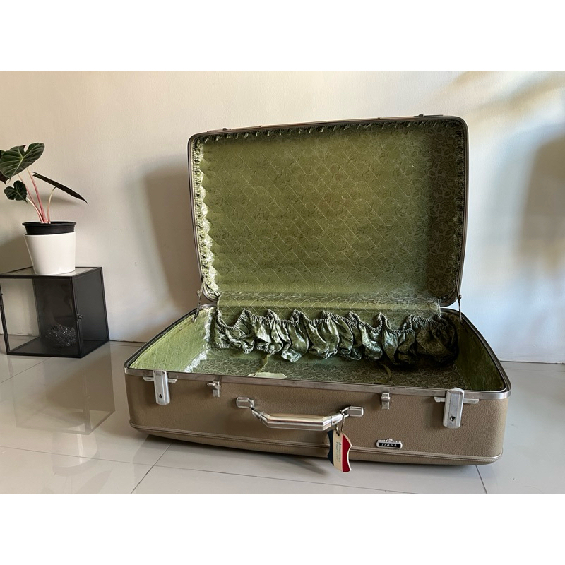 VTG American Tourister Tiara Luggage 60sมือสอง