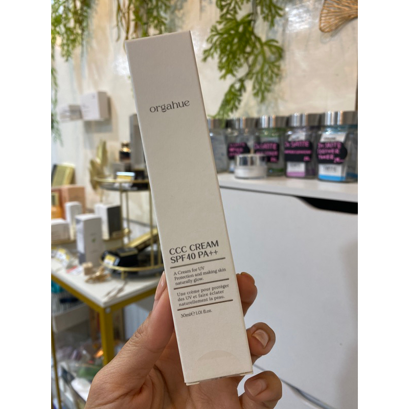 orgahue ccc cream spf40pa++ ปกปิดเนียนเรียบแต่บางเบา พร้อมความเงาโกว์ล