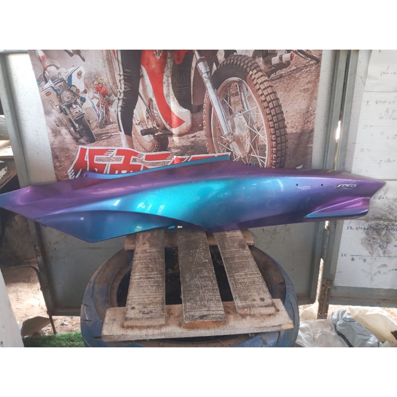 อะไหล่มอไซมือสองมือ2ขุดสีpcx150ตัวเก่าฝาข้าวหลังฝั่งซ้ายแท้มือ2