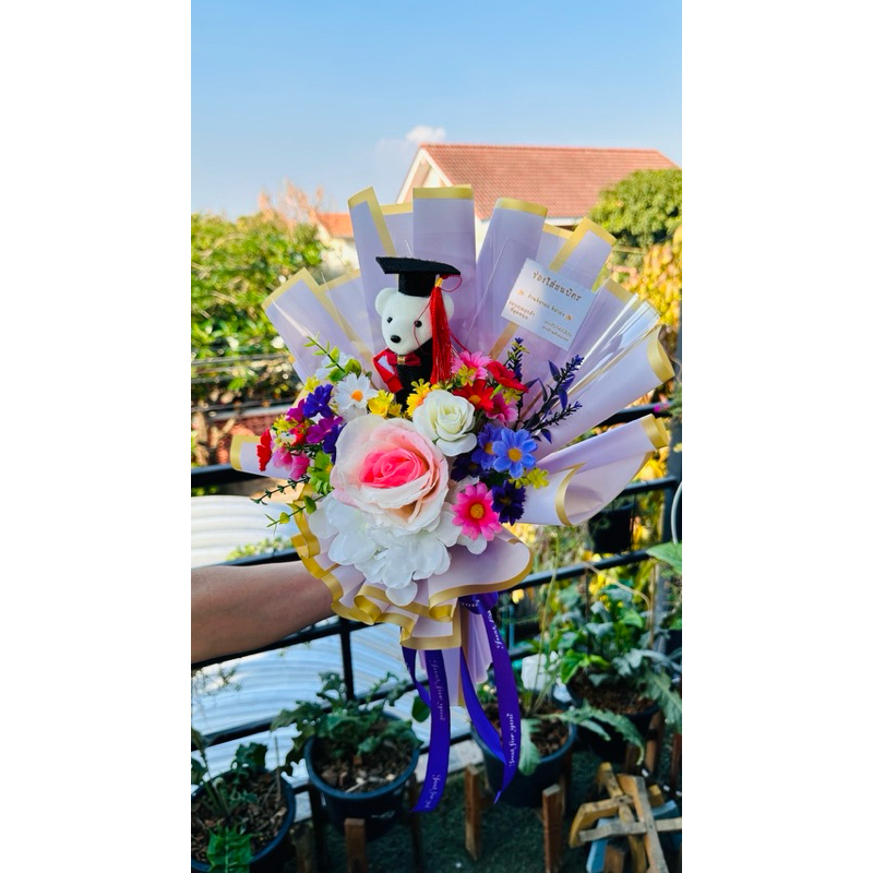 ของขวัญบัณฑิตน้อย ช่อดอกไม้ธนบัตร ช่อดอกไม้ใส่เงิน ใส่ธนบัตรได้ทุกขนาด มี5ใบ(ราคาช่อเปล่าไม่รวมธนบัตร)