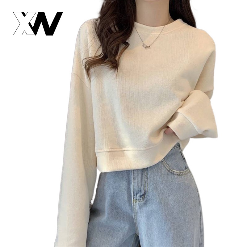 XWbrand  NEW เสื้อทรงสเวตเตอร์ทรงครอปไม่สั้นมาก ดีเทลดี  ไม่ปักลวดลายเรียบๆแต่งตัวง่ายใส่ได้ทุกโอกาส อย่าพลาด