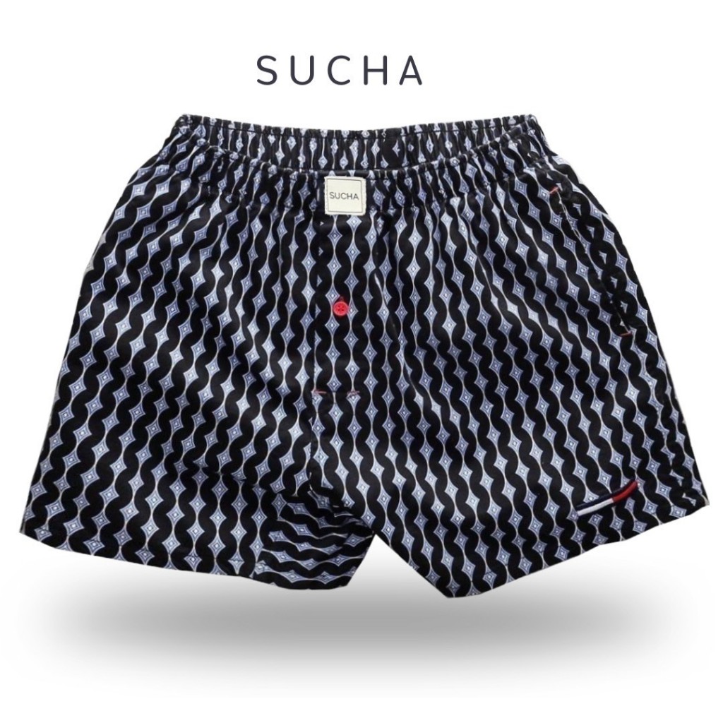SUCHA BOXER กางเกงบ็อกเซอร์ขาสั้นลายเรขาคณิตพร้อมกระเป๋าข้าง