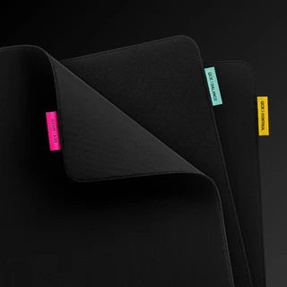 SteelSeries QcK Performance Gaming Mousepad แผ่นรองเมาส์สำหรับเล่นเกม