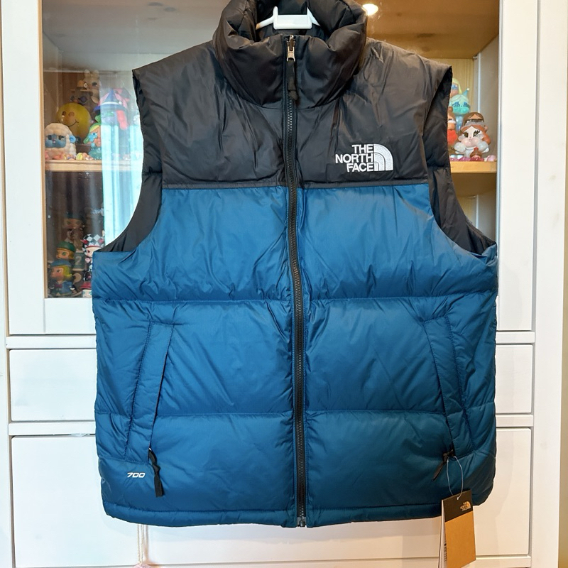New The North F.a.ce vest size M อก 46 nuptse down700 ขนเป็ด (สีใหม่) ของแท้