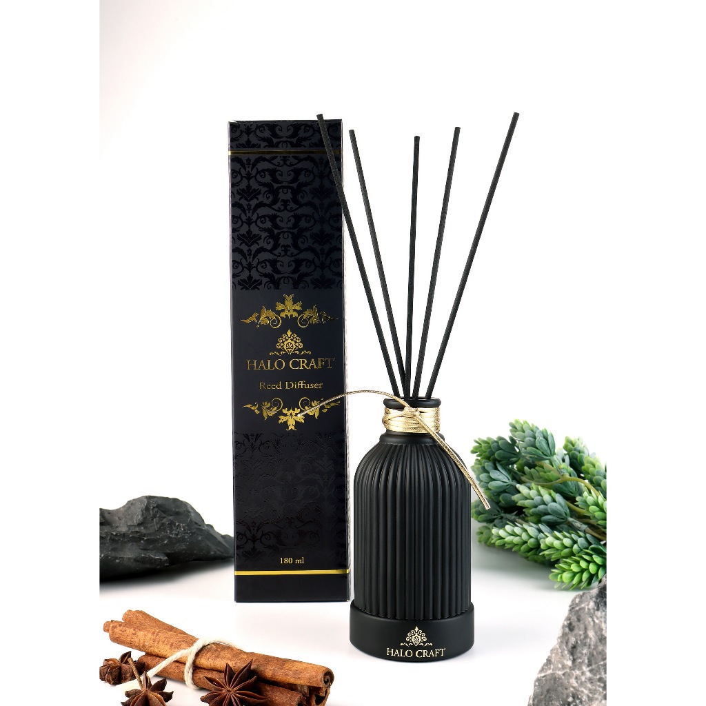 ก้านไม้หอม  ก้านน้ำหอม ก้านไม้หอมปรับอากาศ Halo Craft : 180 ml ขวดสีดำ เหมาะ ตกแต่งห้อง หรือ เป็น ของขวัญ หอม สวย หอมนาน