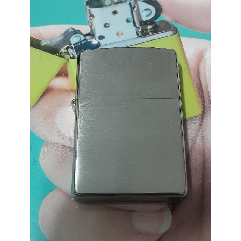 อะไหล่ถังนอก zippo สีเงินผิวโครเมี่ยมลายเรียบ ของแท้ของใหม่ไม่ผ่านการใช้งาน