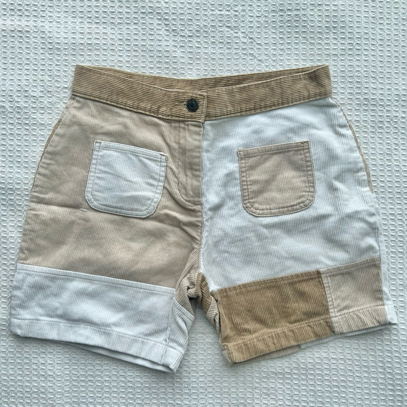 (A052) - เอว 26” กางเกงขาสั้น