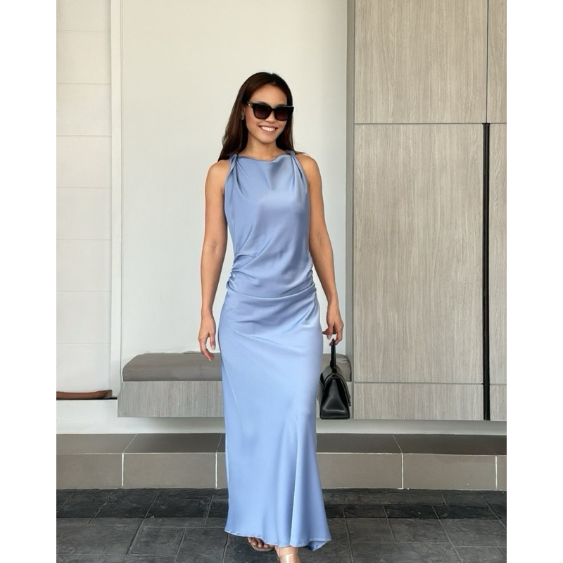 colourblockmatter - Starfall สีดำ ครีม โอลีฟ ฟ้า เดรสคอถ่วงผ้าซาติน เดรสออกงาน เดรสไปงาน รูปที่ 5