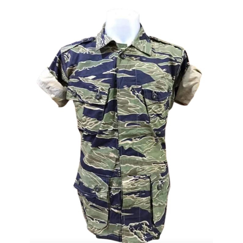 เสื้อทหารกระเป๋าเฉียง