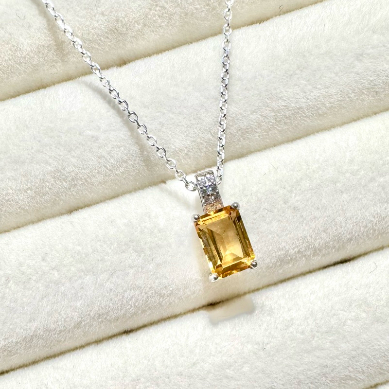 สร้อยพร้อมจี้ ฝังพลอยซิทริน(Citrine) ขนาด 7*5 มิล และเพชร cz