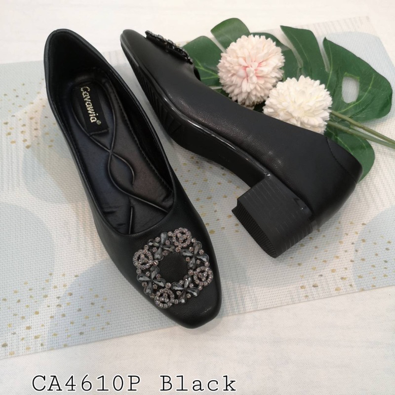 🧊💎NEW🧊💎รองเท้าคัดชูหน้าเพชรพื้นกันลื่นแบรนด์cavawiaไซส์36-40