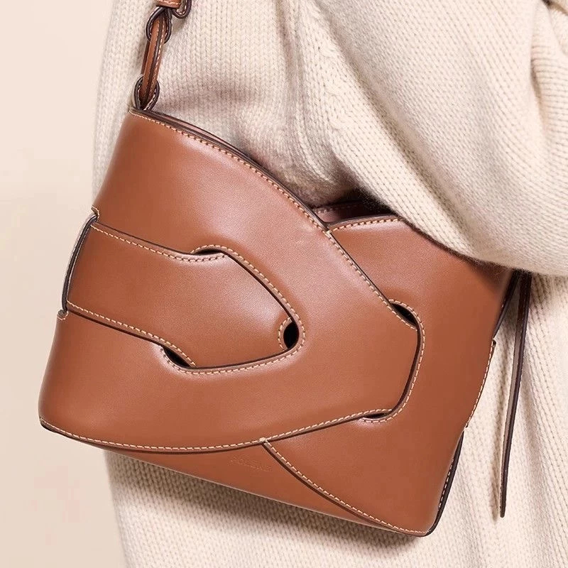 「ของแท้ 100 %」Polene Nodde Smooth bag กระเป๋าถือ กระเป๋าสะพายข้าง