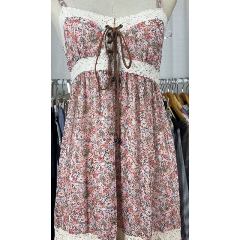 LIZ LISA ชุดเดรสสายเดี่ยว