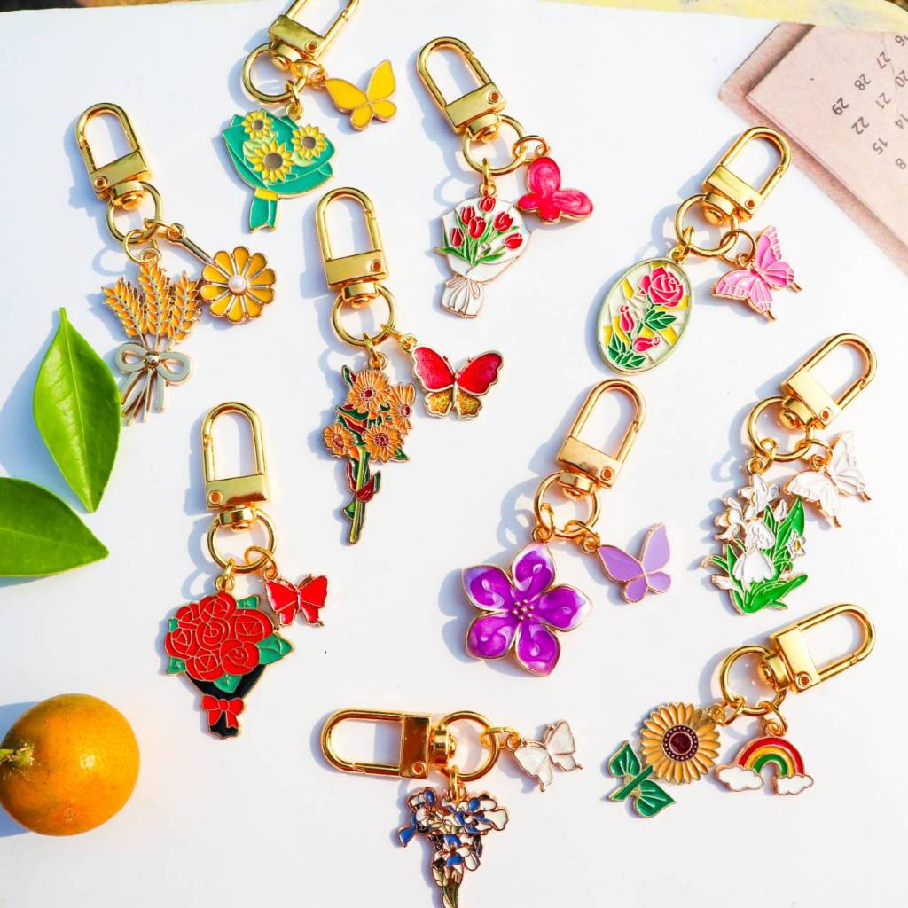 พวงกุญแจดอกไม้  พวงกุญแจช่อดอกไม้ ก้ามปูน่ารัก พร้อมส่ง