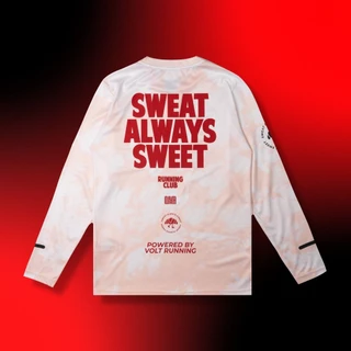 VOLT RUNNING x NAMWAN เสื้อวิ่งแขนยาว รุ่น ACCE 003 Running Club สีเบจ
