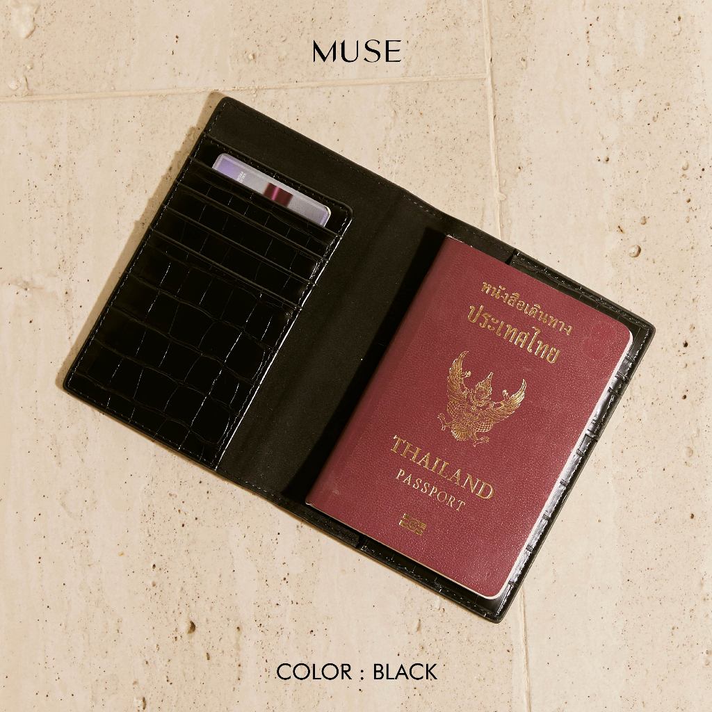 MUSE - Passport Holder