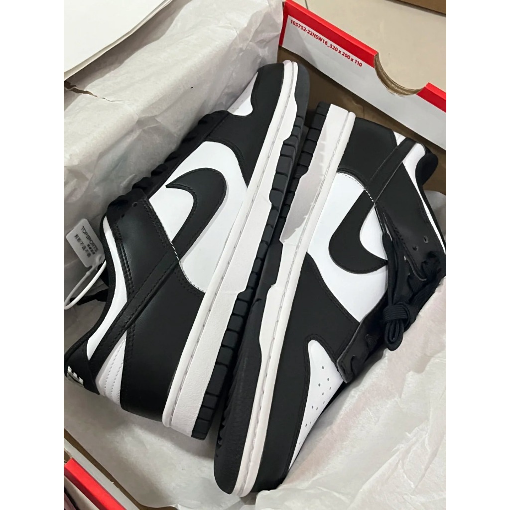💛ของแท้ 100%💛ไนกี้ DUNK LOW แพนด้าดำ/ขาว รองเท้าผ้าใบไม่หุ้มข้ออินเทรนด์สุดคลาสสิก