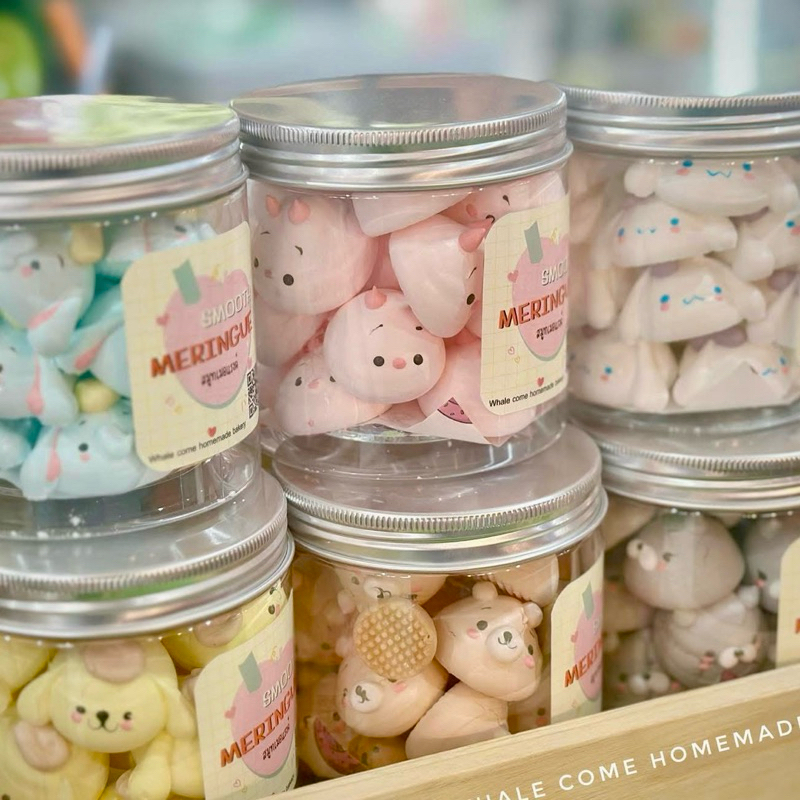 ขนมเมอแรงค์การ์ตูน แฟนตาซี ขนมแต่งหน้าเค้ก กาแฟ และเครื่องดื่ม