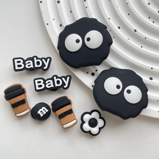 Swfit   เเนะนําเลย การ์ตูนติดรองเท้า ดีไซน์สวยมีหลายลายให้เล…