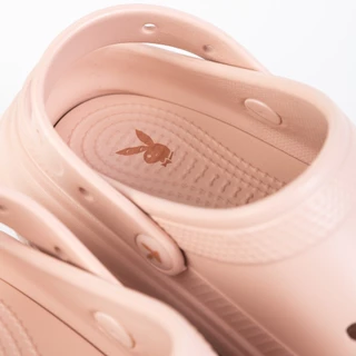 PLAYBOY รุ่น Bunny Clogs รองเท้าแตะหัวโตเปิดส้น รหัส ST-HS251C130 ดีไซน์ รองเท้าทรง Clogs แต่ง Jibbitz กระต่าย มี 2 สี