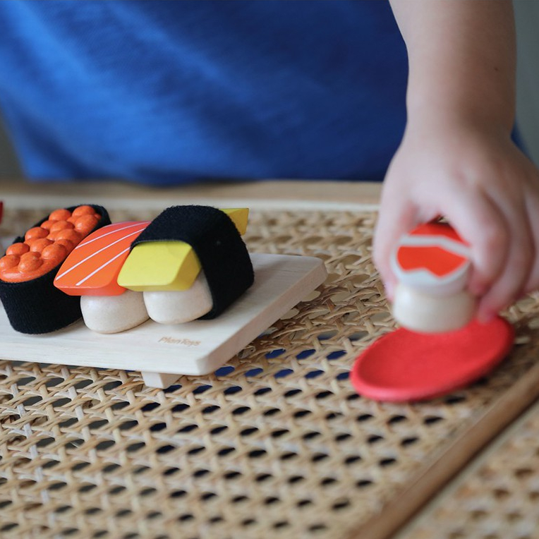 PlanToys ของเล่นไม้ 3627 Sushi Set ชุดซูชิ เสริมพัฒนาการ สำหรับเด็กอายุ 2 ปี ขึ้นไป — صورة 5