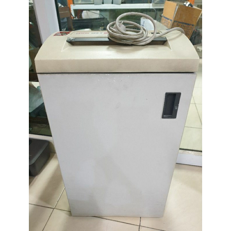 เครื่องทำลายเอกสารย้อยเอกสาร HSM 108.2