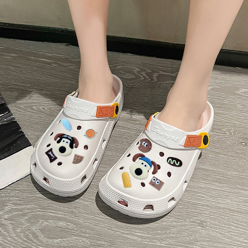 ขายดี  รองเท้าหัวโตแฟชั่นงานเข้าใหม่ ทรงสวย ใส่สบาย มีหลากหลายสี ราคาดี ได้พร้อมเซ็ทตัวติด ซื้อเลย เข้าแล้วหมดไวมากกก