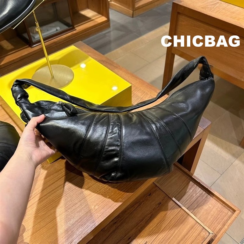 『CHICBAG』Lemaire Croissant Bag Messenger Bag ขนาดทรัมเป็ต ขนาดกลาง กระเป๋าสะพายเดี่ยว กระเป๋าถือ เกี๊ยวแพ็ค
