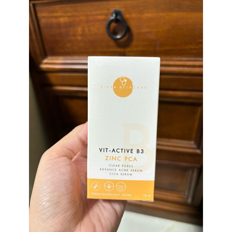 ของใหม่ในซีล VIKKASKINCARE (Size M = 15ml) Vit-Active B3 Niacinamide Zinc PCA สูตรอ่อนโยน เซรั่มรักษ